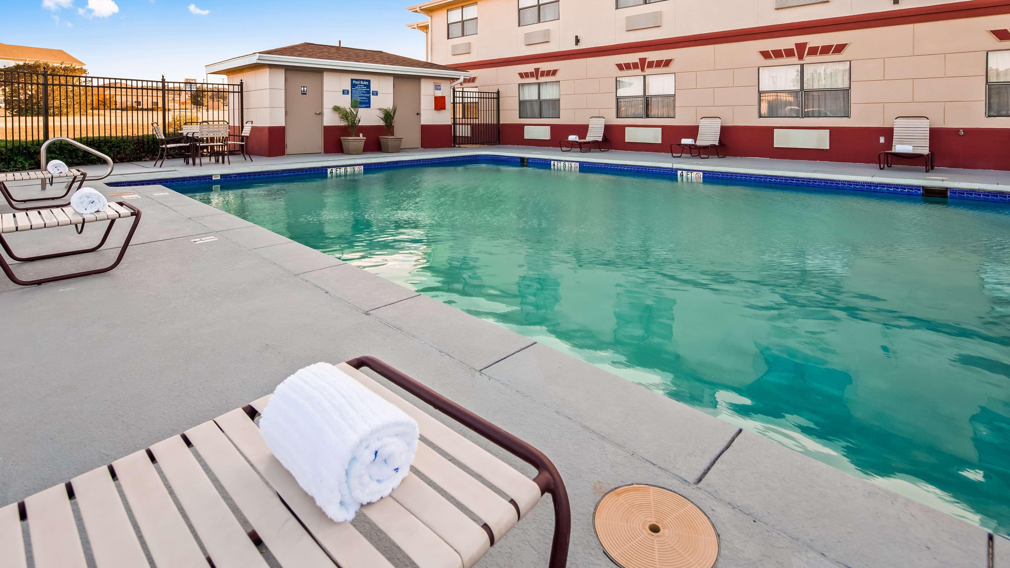Best Western Inn And Suites Copperas Cove Extérieur photo